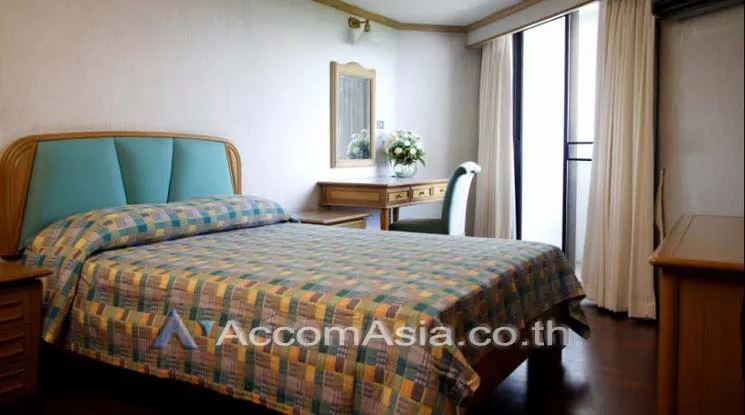  3 Bedrooms  Condominium For Rent & Sale in Charoenkrung, Bangkok  near BRT Rama IX Bridge (AA10654)
