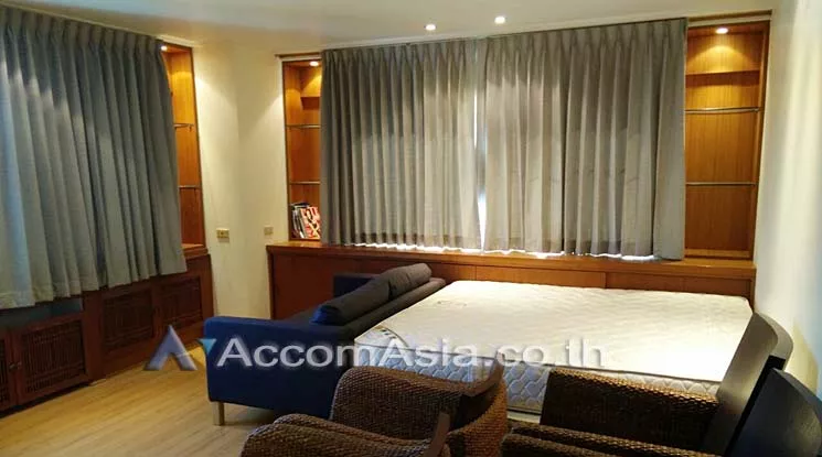 4  2 br Apartment For Rent in Phaholyothin ,Bangkok BTS Ari at Low rise Peaceful - Homely Atmosphere AA10656