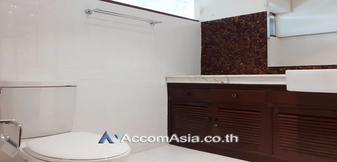 17  3 br House For Rent in Sukhumvit ,Bangkok BTS Phrom Phong AA10673