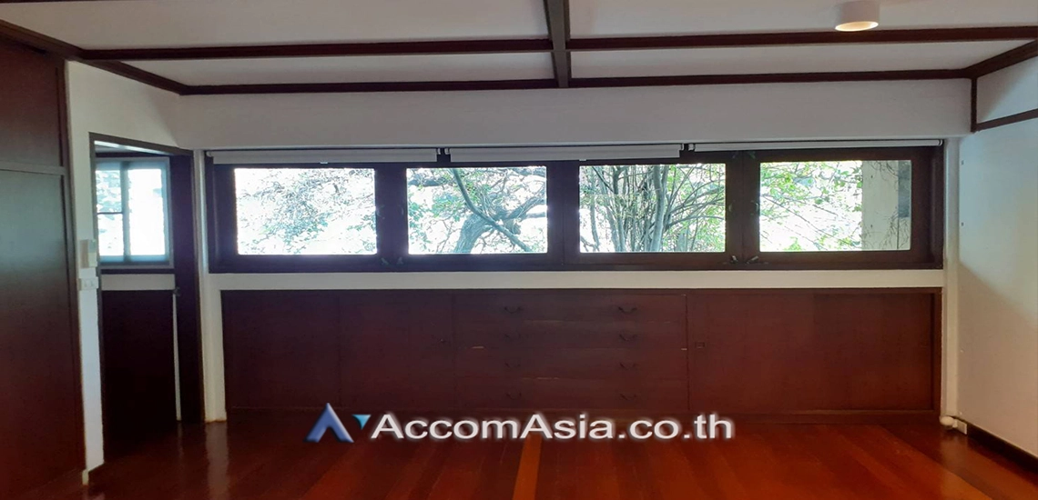 15  3 br House For Rent in Sukhumvit ,Bangkok BTS Phrom Phong AA10673