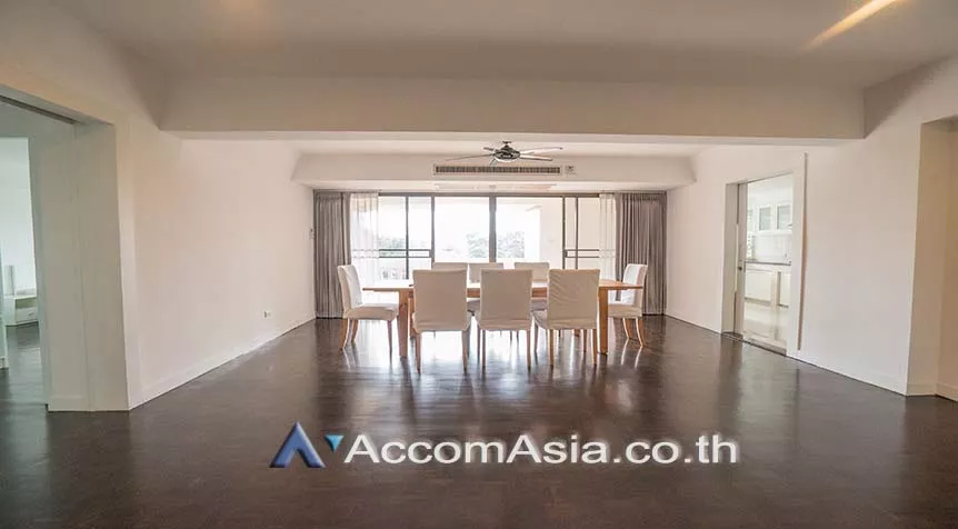 4  3 br Apartment For Rent in Sukhumvit ,Bangkok BTS Asok - MRT Sukhumvit at Family Apartment with Lake View AA10680