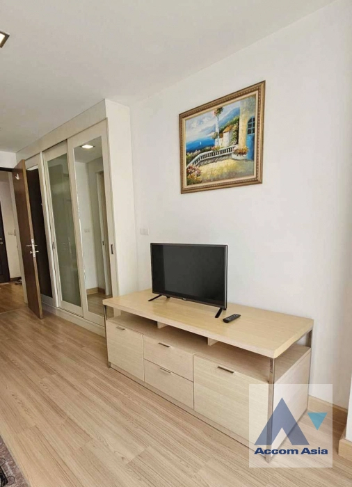 unit 2 Bedrooms  Condominium For Rent in Sukhumvit, Bangkok  near BTS Thong Lo (AA10716)