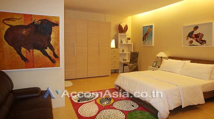 5  3 br Condominium For Rent in Silom ,Bangkok BTS Chong Nonsi at Pearl Garden AA10746