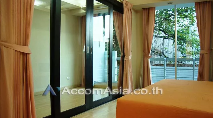 unit 1 Bedroom  Condominium For Rent & Sale in Sukhumvit, Bangkok  near BTS On Nut (AA10843)