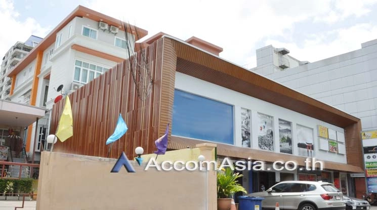  Apartment For Rent in Sukhumvit, Bangkok  near BTS Thong Lo (AA10928)