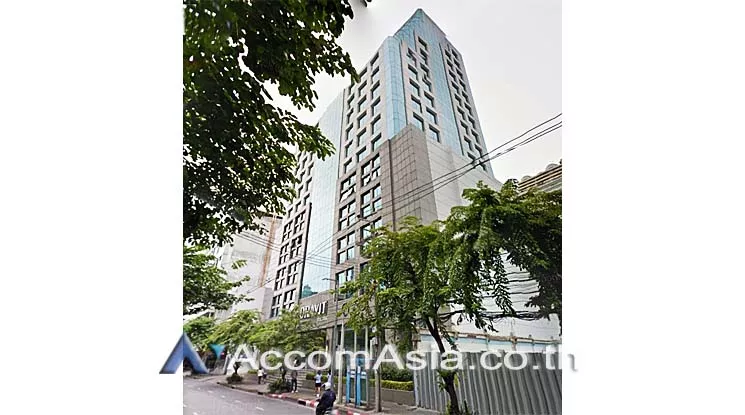11  Retail / Showroom For Rent in Silom ,Bangkok BTS Chong Nonsi at Voravit Building AA10949