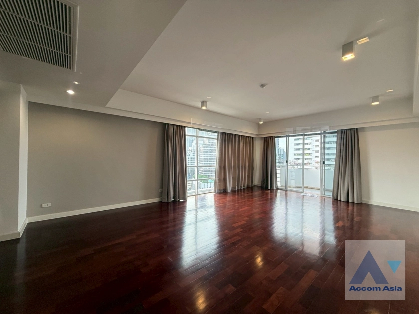 8  3 br Condominium for rent and sale in Sukhumvit ,Bangkok BTS Ekkamai at La Cascade AA10993