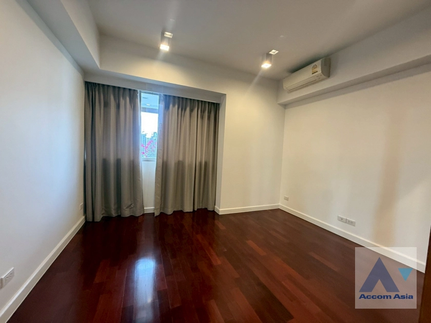 19  3 br Condominium for rent and sale in Sukhumvit ,Bangkok BTS Ekkamai at La Cascade AA10993