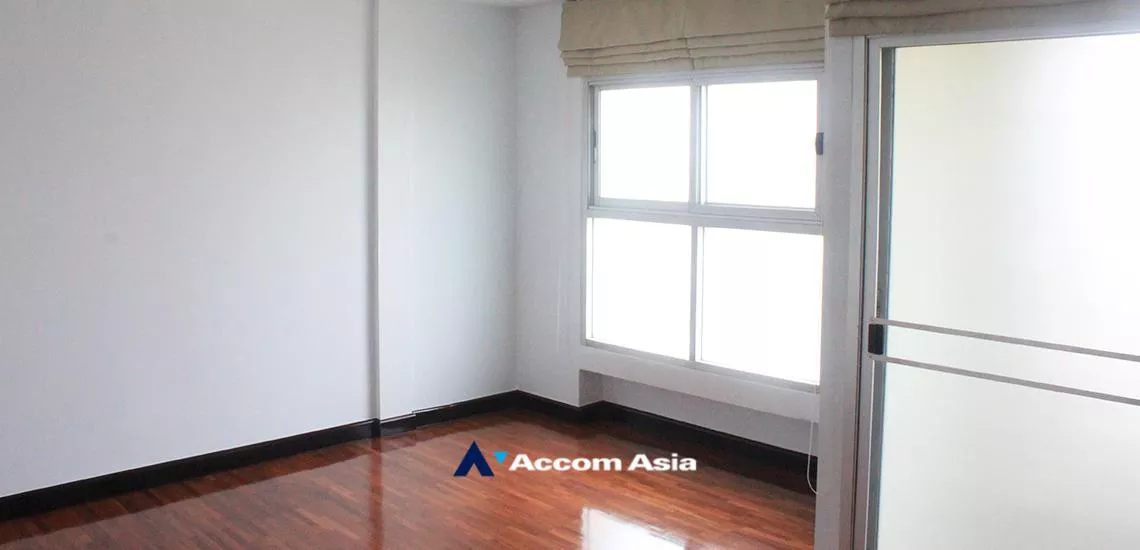 4  3 br House for rent and sale in Sukhumvit ,Bangkok BTS Phra khanong at Home Place Sukhumvit 71 AA10997