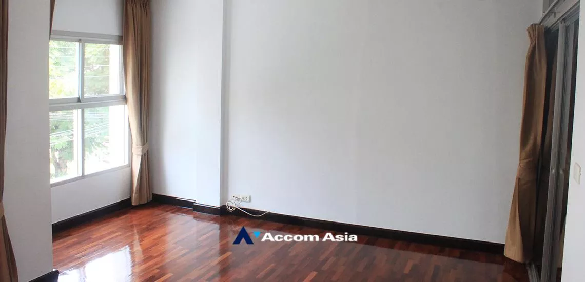  1  3 br House for rent and sale in Sukhumvit ,Bangkok BTS Phra khanong at Home Place Sukhumvit 71 AA10997
