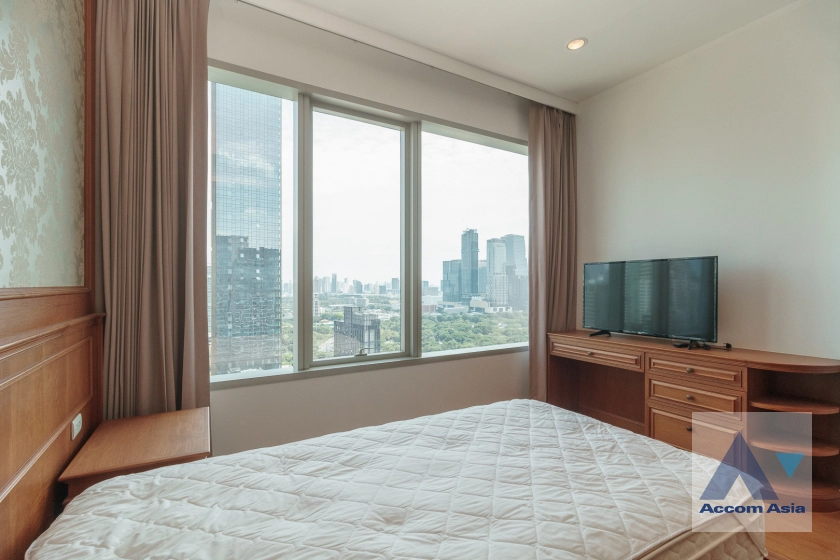 16  3 br Condominium For Rent in Ploenchit ,Bangkok BTS Ratchadamri - MRT Silom at 185 Rajadamri AA11046