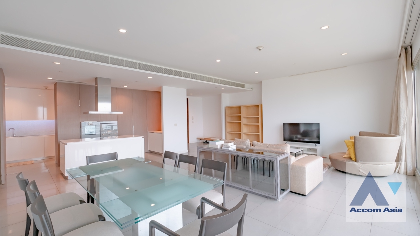 7  3 br Condominium For Rent in Ploenchit ,Bangkok BTS Ratchadamri at 185 Rajadamri AA11051