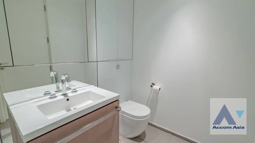 22  3 br Condominium For Rent in Ploenchit ,Bangkok BTS Ratchadamri - MRT Silom at 185 Rajadamri AA11051