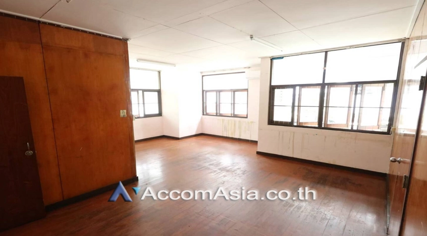 7  2 br House for rent and sale in Sukhumvit ,Bangkok BTS Phra khanong AA11069