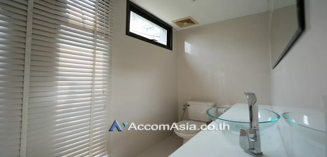 8  2 br Condominium For Sale in Sukhumvit ,Bangkok BTS Thong Lo at W8 Thonglor 25 AA11080