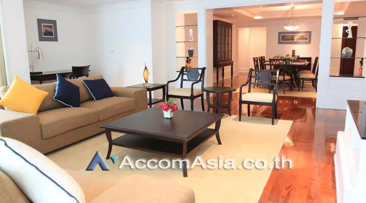 unitPet friendly |  3 Bedrooms  Apartment For Rent in Sukhumvit, Bangkok  near BTS Nana (10260)