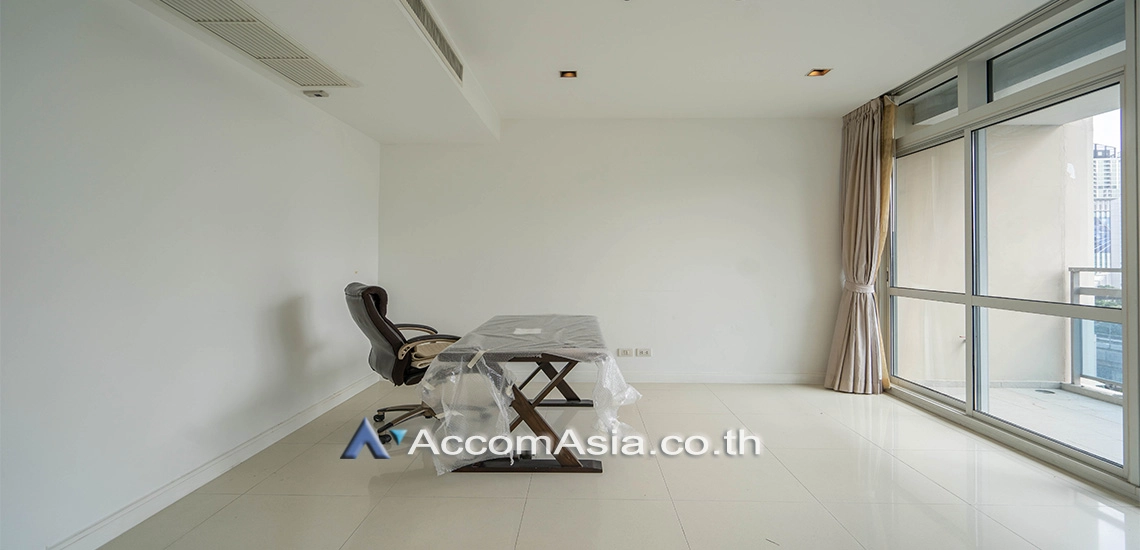 10  3 br Condominium For Rent in Ploenchit ,Bangkok BTS Ploenchit at Athenee Residence AA11139