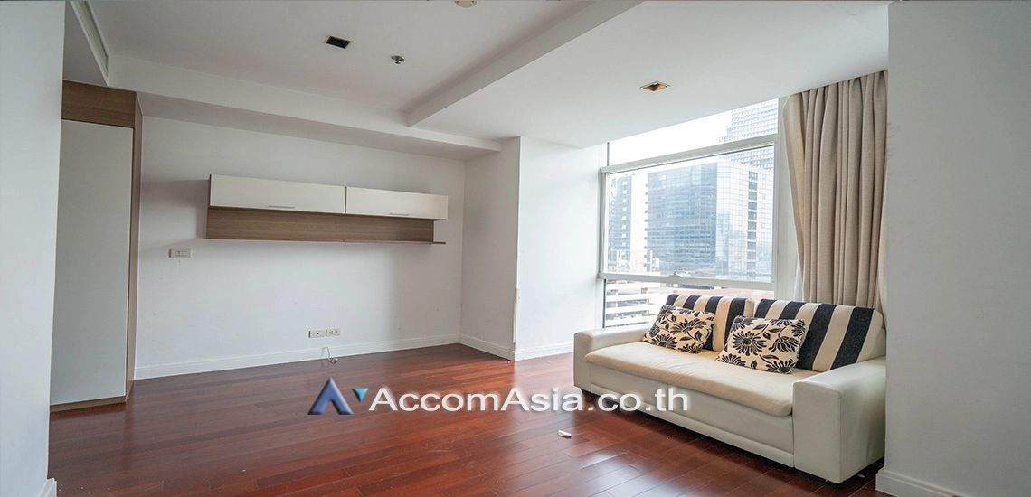 11  3 br Condominium For Rent in Ploenchit ,Bangkok BTS Ploenchit at Athenee Residence AA11139