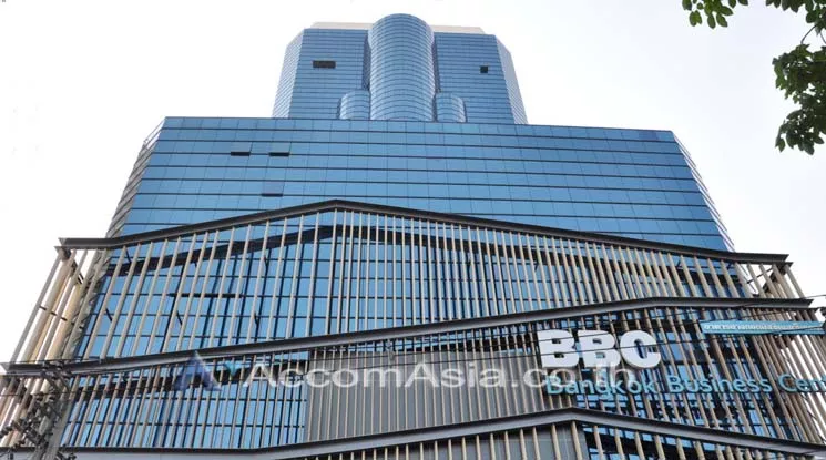 unit Retail / showroom For Rent in Sukhumvit, Bangkok  near BTS Ekkamai (AA11159)