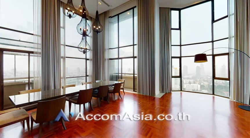 Duplex Condo, Penthouse |  4 Bedrooms  Condominium For Rent in Sukhumvit, Bangkok  near BTS Phrom Phong (AA11206)