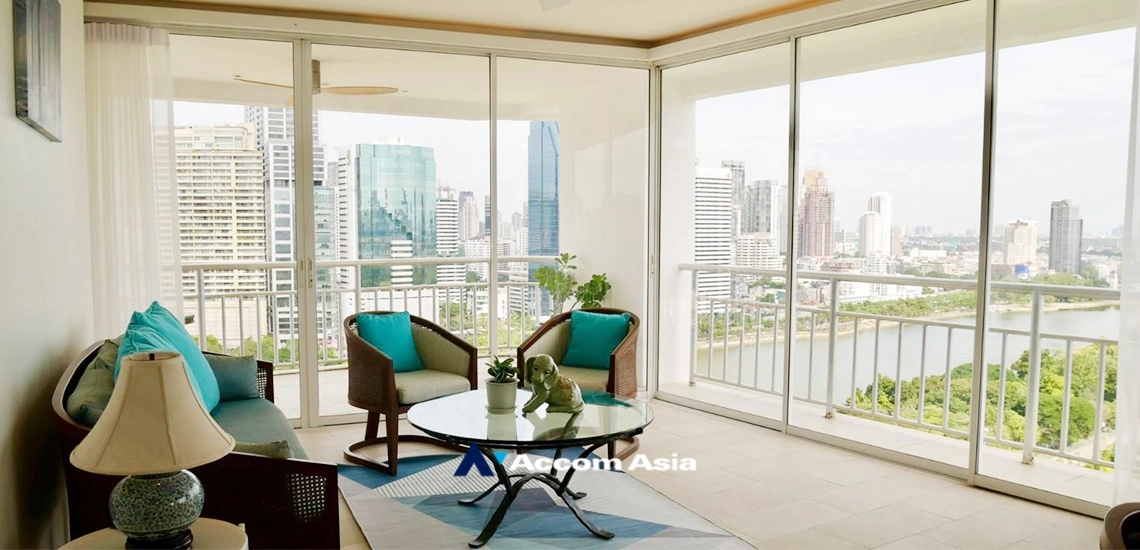 Big Balcony, Penthouse |  Lake Green Condominium  2 Bedroom for Sale & Rent BTS Nana in Sukhumvit Bangkok