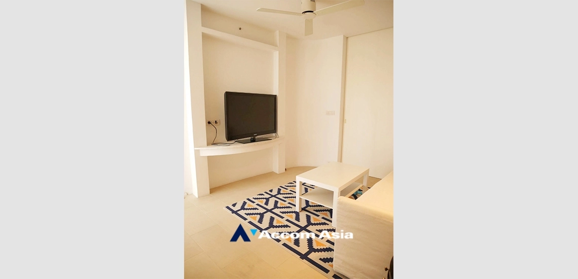 6  2 br Condominium for rent and sale in Sukhumvit ,Bangkok BTS Nana at Lake Green AA11207