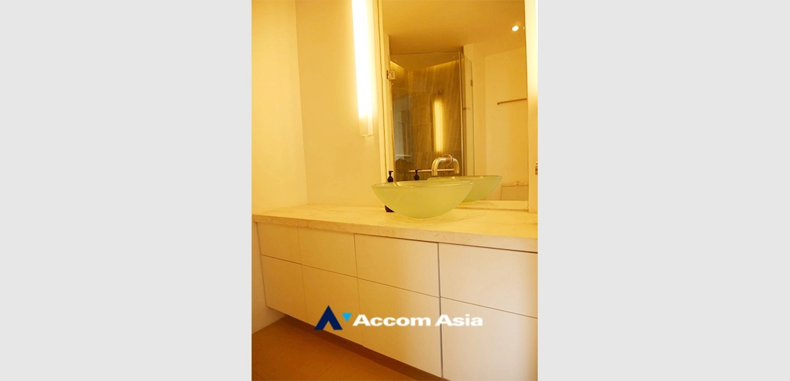 11  2 br Condominium for rent and sale in Sukhumvit ,Bangkok BTS Nana at Lake Green AA11207