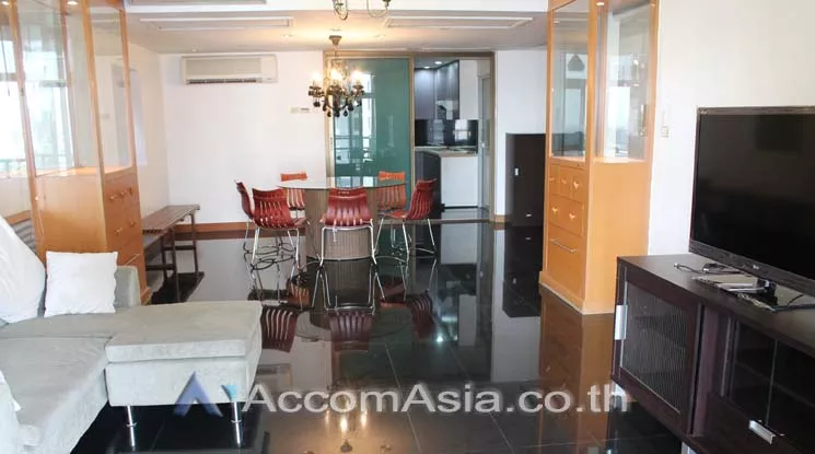 unit 2 Bedrooms  Condominium For Rent in Ploenchit, Bangkok  near BTS Ploenchit (AA11211)