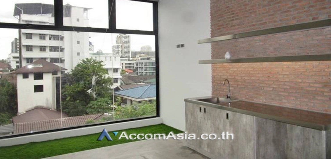  1  3 br Townhouse for rent and sale in sukhumvit ,Bangkok BTS Thong Lo AA11213