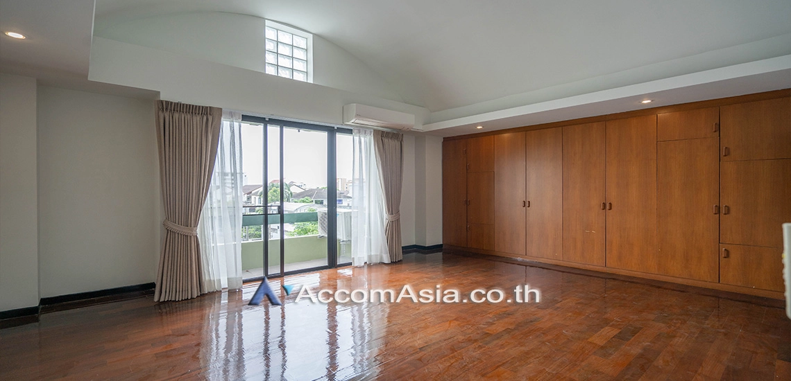 8  3 br House for rent and sale in Sukhumvit ,Bangkok BTS Phra khanong at Home Place Sukhumvit 71 AA11214
