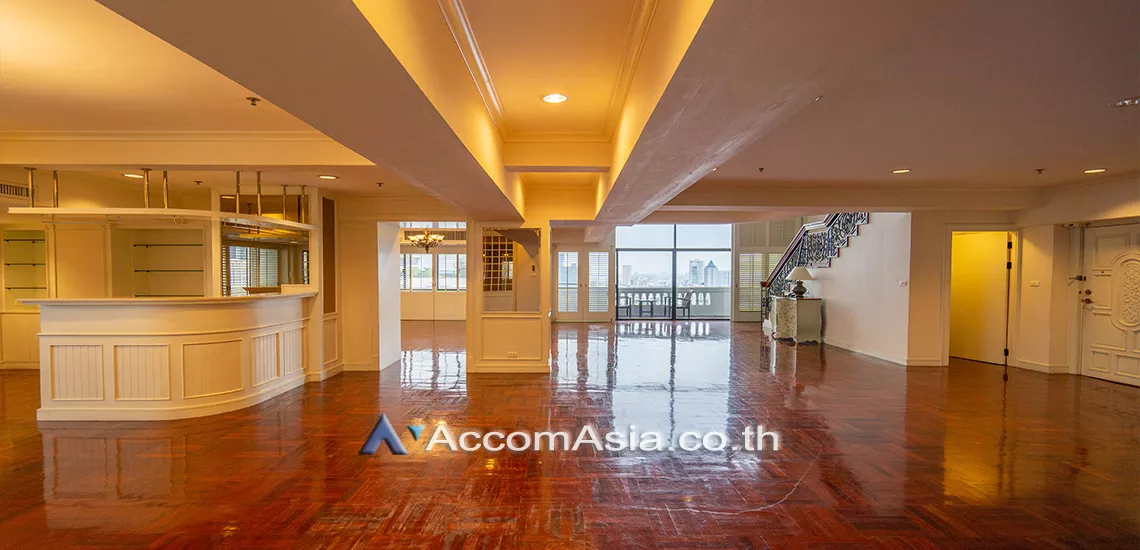 5  6 br Apartment For Rent in Sukhumvit ,Bangkok BTS Phrom Phong at High quality of living AA11251