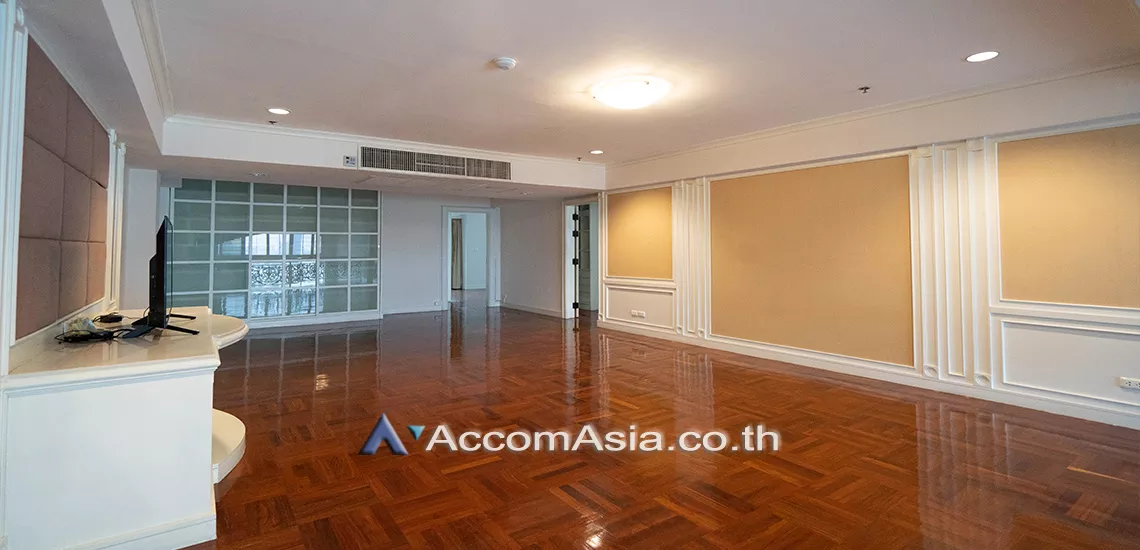 11  6 br Apartment For Rent in Sukhumvit ,Bangkok BTS Phrom Phong at High quality of living AA11251