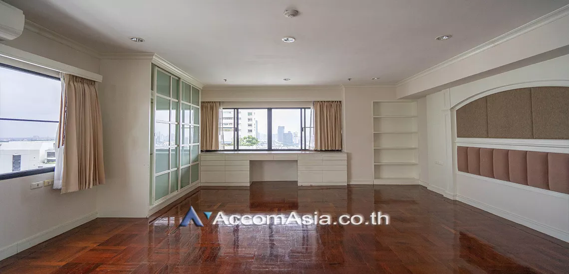 12  6 br Apartment For Rent in Sukhumvit ,Bangkok BTS Phrom Phong at High quality of living AA11251