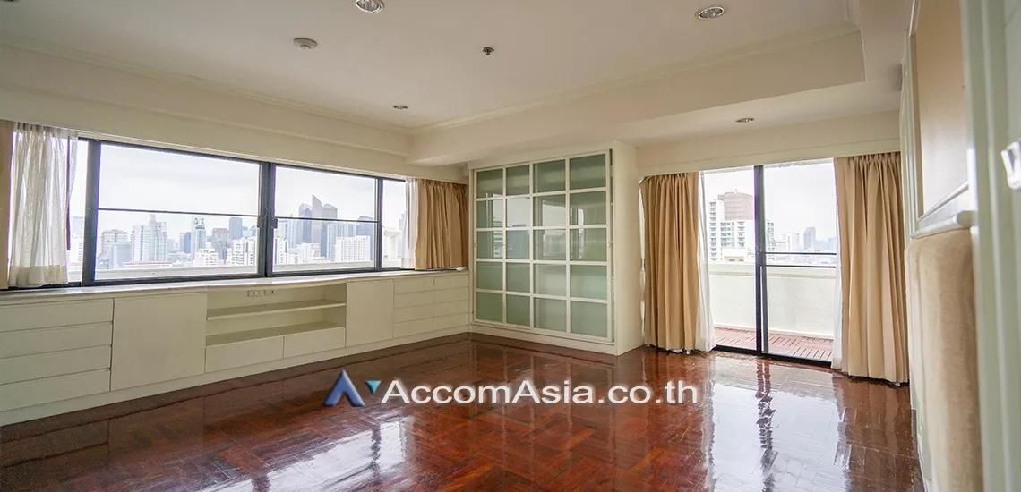 16  6 br Apartment For Rent in Sukhumvit ,Bangkok BTS Phrom Phong at High quality of living AA11251