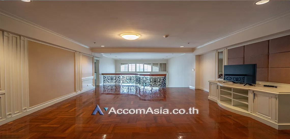 10  6 br Apartment For Rent in Sukhumvit ,Bangkok BTS Phrom Phong at High quality of living AA11251
