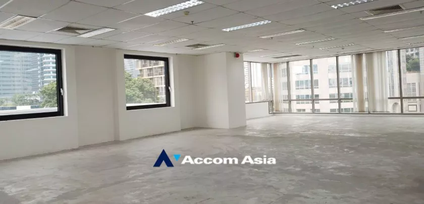  208 Wireless Road Building Office space  for Rent BTS Ploenchit in Ploenchit Bangkok