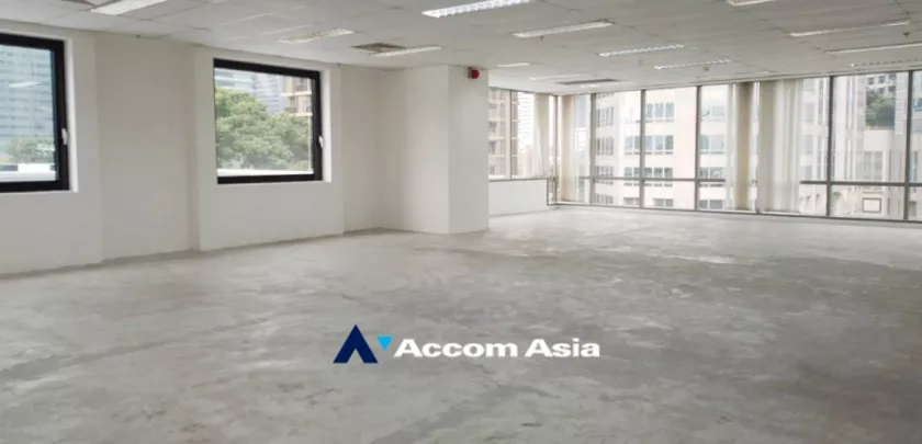 4  Office Space For Rent in Ploenchit ,Bangkok BTS Ploenchit at 208 Wireless Road Building AA11258