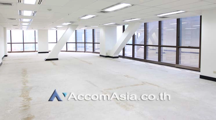  Chartered Square Building Office space  for Rent BTS Surasak in Sathorn Bangkok