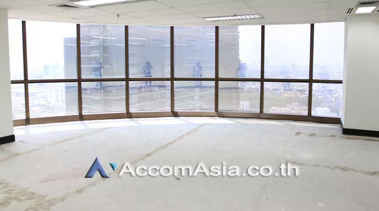  1  Office Space For Rent in Sathorn ,Bangkok BTS Surasak at Chartered Square Building AA11283