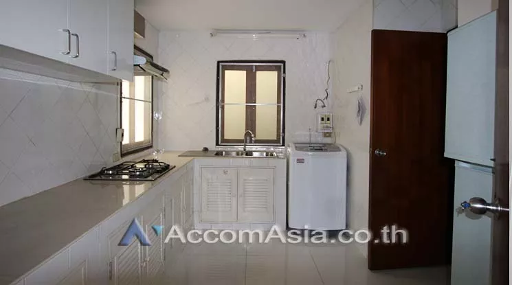 4  3 br Condominium For Rent in Sukhumvit ,Bangkok BTS Phrom Phong at Grand Ville House 1 AA11297