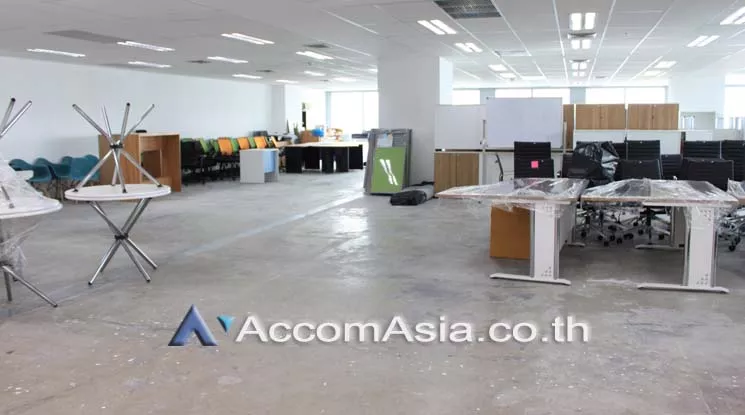  1  Office Space For Rent in Ratchadaphisek ,Bangkok MRT Thailand Cultural Center at CW Tower B AA11315