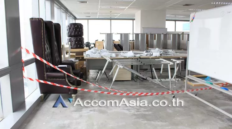 8  Office Space For Rent in Ratchadaphisek ,Bangkok MRT Thailand Cultural Center at CW Tower B AA11315