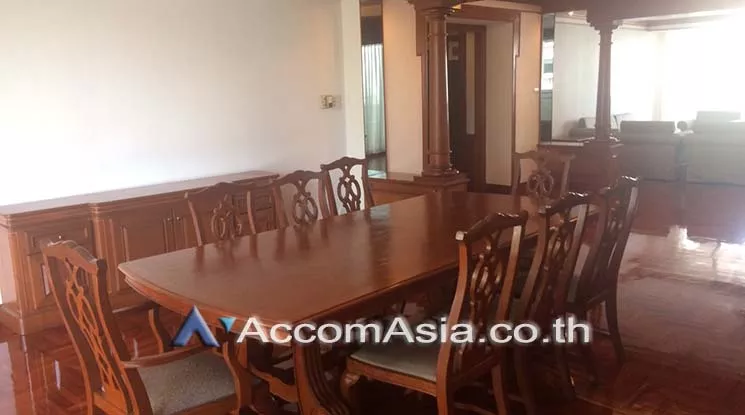  1  4 br Apartment For Rent in Sukhumvit ,Bangkok BTS Asok - MRT Sukhumvit at Newly renovated modern style living place AA11327