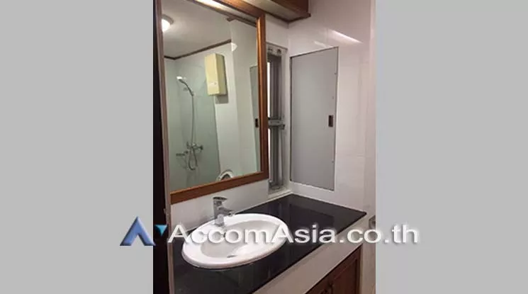 9  4 br Apartment For Rent in Sukhumvit ,Bangkok BTS Asok - MRT Sukhumvit at Newly renovated modern style living place AA11327