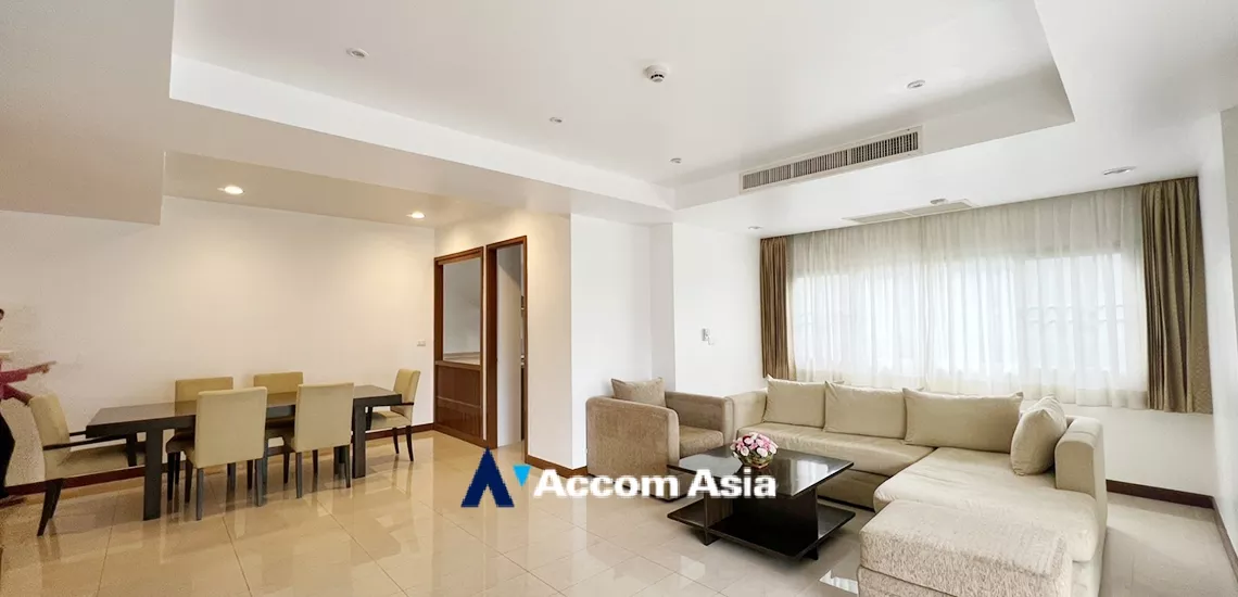 Pet friendly apartment for rent in Sathorn, Bangkok Code AA11352