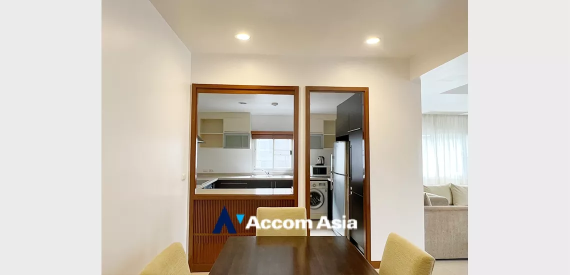 4  3 br Apartment For Rent in Sathorn ,Bangkok BTS Chong Nonsi at Quality Of Living AA11352