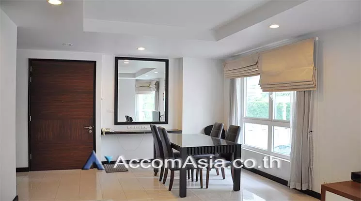 unit 1 Bedroom  Condominium For Rent in Sukhumvit, Bangkok  near BTS Ekkamai (AA11353)
