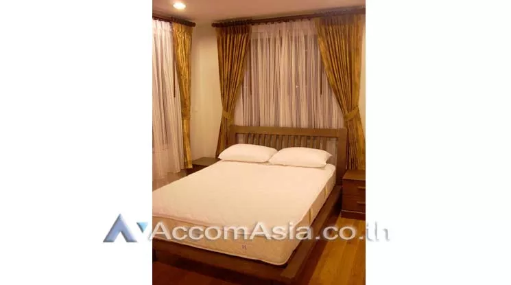unit 2 Bedrooms  Condominium For Rent in Sukhumvit, Bangkok  near BTS Phrom Phong (AA11358)
