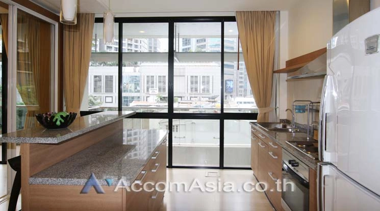 5  3 br Apartment For Rent in Ploenchit ,Bangkok BTS Ploenchit at Set on Landscape Court Yard 10269