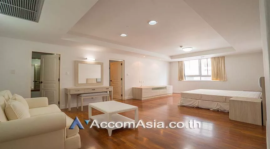 unitPet friendly |  3 Bedrooms  Apartment For Rent in Sukhumvit, Bangkok  near BTS Phrom Phong (AA11453)